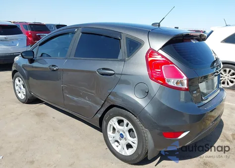 2015 Ford Fiesta Se z USA, uszkodzony, nr VIN 3FADP4EJ0FM146237